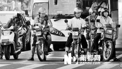 经济日报:喜见春运摩托大军减少；高铁改变了他们的回家之路！