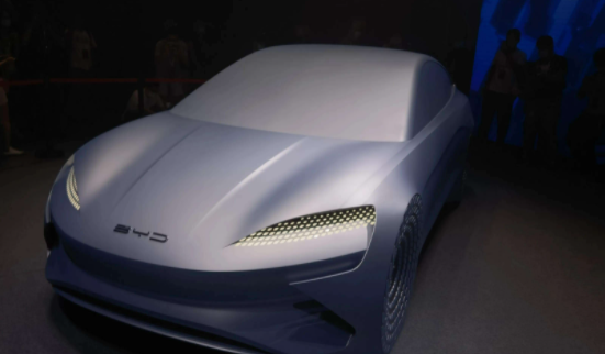 比亚迪海豹效果图曝光 比亚迪海豹延续Ocean-X概念车设计风格