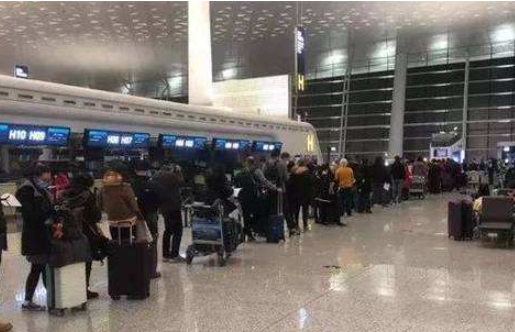 登记周日截止乌克兰华人正等待包机回国 乌克兰华人正等待包机回国
