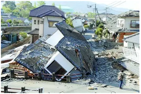 日本7.4级强震已致3人死亡，昨晚日本深夜3次强震