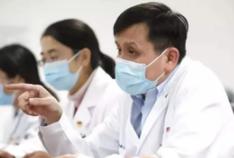 张文宏谈第四针疫苗接种，张文宏：国外在布局,我们会考虑!