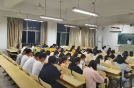 深大讲师因交不起网费向校方求助,北大博士、名校讲师因交不起网费求助?