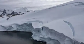 南极一冰架崩解面积堪比洛杉矶,或对人类造成巨大影响!