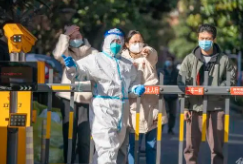 上海回应风险人群中感染者比例变高,与病毒传播特点相关?
