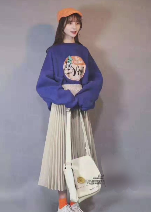 米色裙子配什么颜色上衣好看 这几种颜色你一定要试!