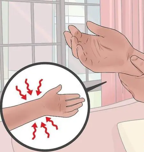 手扭伤筋要怎样才能快速恢复？四种方法快速治疗手扭伤