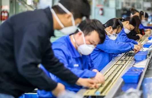 上海万人工厂有序复工复产，关于复工复产上海发布最新指引