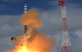 多角度直击俄洲际弹道导弹发射,究竟是什么情况?
