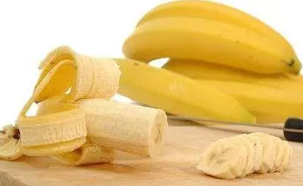 香蕉皮擦脸有什么效果?香蕉皮真的可以擦脸吗?