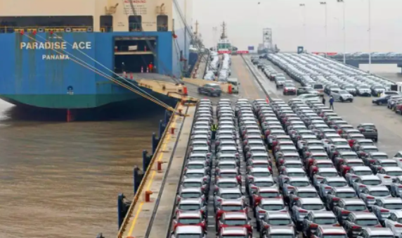 中国整车出口突破200万辆大关 软硬件实力提升迈向汽车强国道路