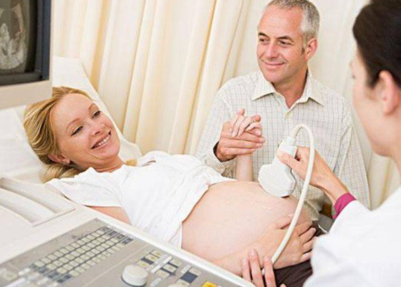 孕妇肚子大胎儿也会更大?同是怀孕肚子为啥不一样大?