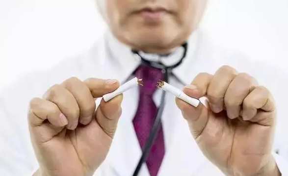 为什么不抽烟也可能得肺癌?抽烟还会导致哪些疾病?
