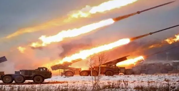 拜登表示拒绝向乌提供远程火箭炮 乌克兰官员对此愈发不满