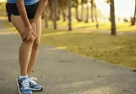 过度肥胖会导致膝关节受损 减肥也是在保养膝关节！