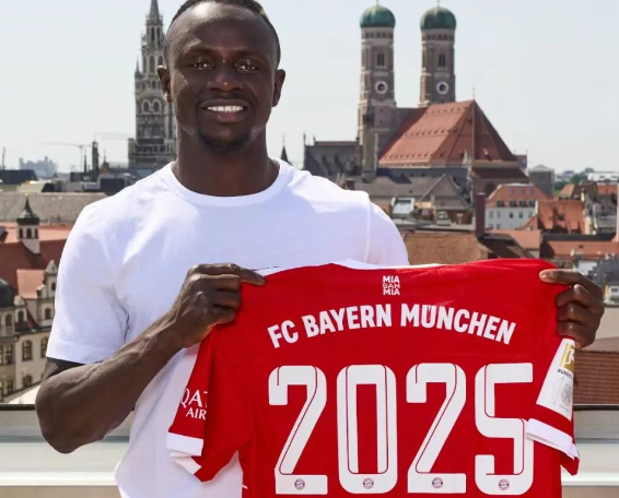 拜仁慕尼黑足官宣签下马内（签约至2025年拜仁慕尼黑足官宣签下马内）