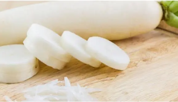 白萝卜解药性是中药还是西药(吃什么药后不能吃白萝卜) 白萝卜解药性是中药还是西药(吃什么药后不能吃白萝卜)