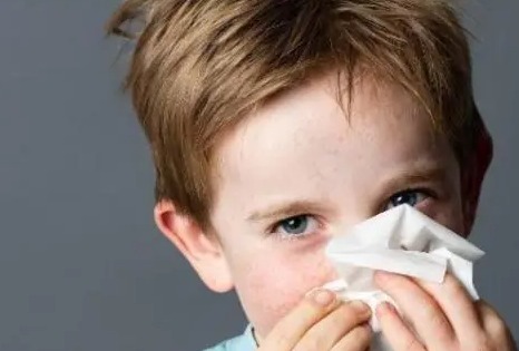 小孩流鼻涕鼻塞怎么办?治疗鼻涕鼻塞最有效的办法
