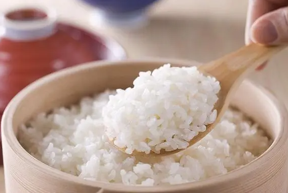 过量吃米饭易得高血脂?米饭怎么吃才算适量?