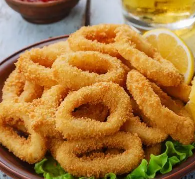 鱿鱼圈怎么炸好吃(鱿鱼圈做法简单味道鲜美)