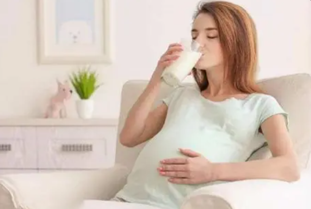 孕妈妈在家如何知道胎儿健不健康?(在家如何判断胎动异常?)