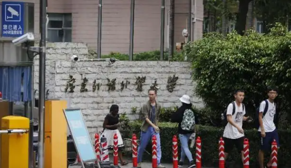 警惕“野鸡大学”!教育部提醒广大考生和家长提高防骗意识!