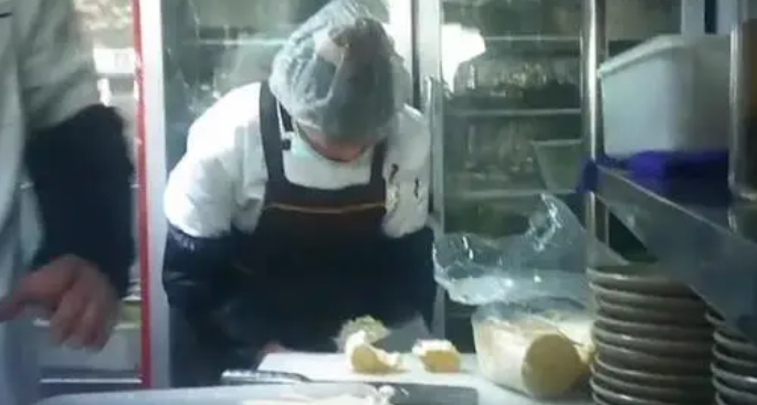餐饮店制作凉菜销售需要办理哪些证件?需要办理哪些手续?