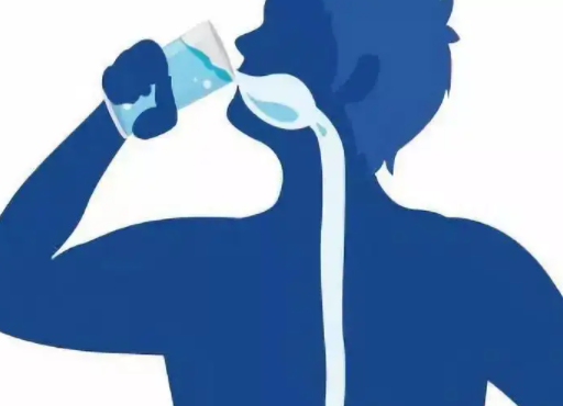 大量喝水一个星期可以降低尿酸(多喝水真的能降尿酸么)