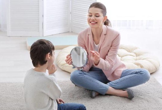 如何在家为孩子做发音训练(在家也能做的发音训练有哪些) 如何在家为孩子做发音训练(在家也能做的发音训练有哪些)