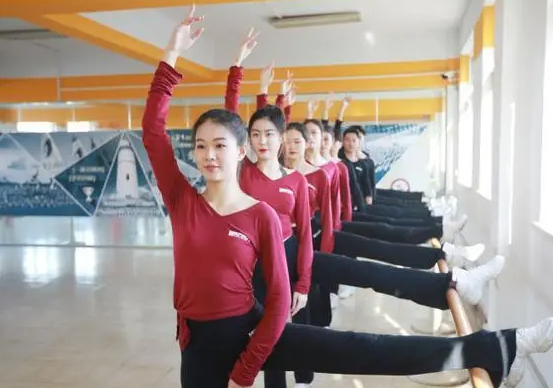 高三开始准备艺考来得及吗？高三艺考生如何备战艺考？