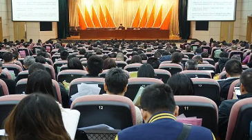 公务员今年培训哪个机构好,考公务员的学校有哪些好