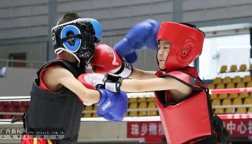 为什么不让孩子学自由搏击,练搏击给孩子带来了什么