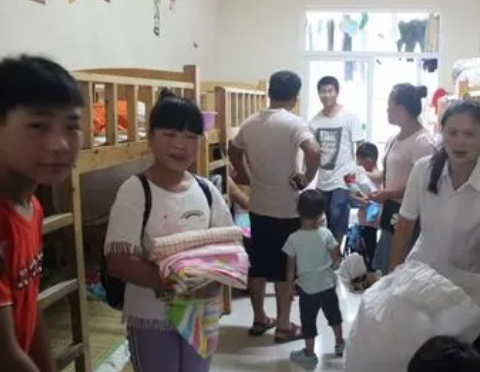 第一次住校会遇到哪些问题？对学生有哪些影响？