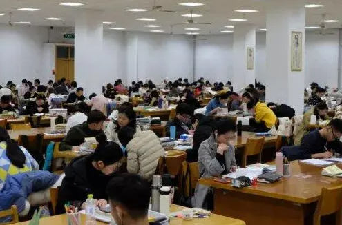 降级考研到底是为了什么？双非值不值得报考？