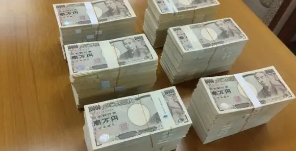 6000日元能买什么（6000日元折合人民币是多少钱）