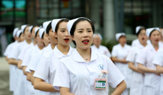 大专的护士找工作容易吗,2023大专护士的发展前景