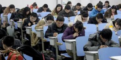 自考生专本套读能考公吗,自考政审会不会通过