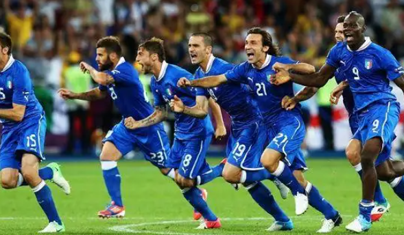 欧国联A级别C组意大利2-0匈牙利（意大利2-0匈牙利晋级四强）