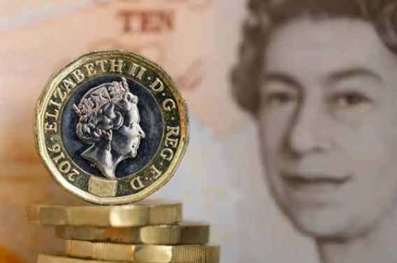英国货币改换查尔斯国王头像(英国币钞开始改头换面)