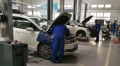 4S店保养哪些项目花冤枉钱,什么保养项目没必要去4S店