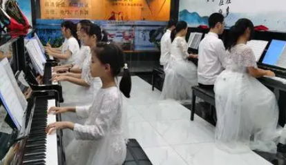 钢琴特长生艺考很难过吗,艺考钢琴要达到什么水平
