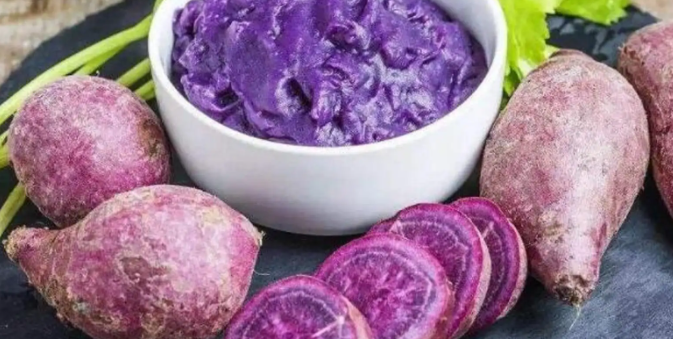 紫薯的功效与作用是什么（紫薯和红薯哪个对减肥更有帮助）