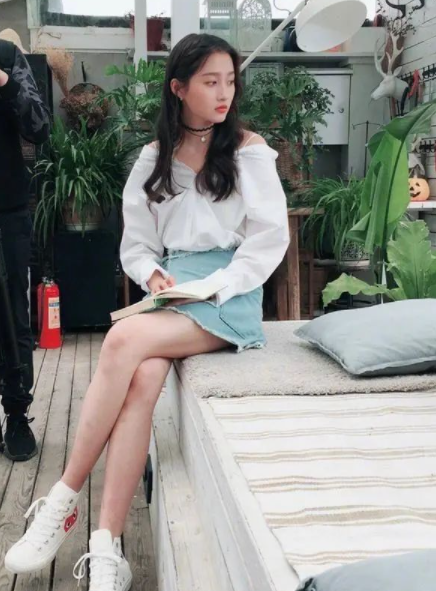 大骨架女生如何打造大女人风(秋冬优雅大女人风穿搭推荐)