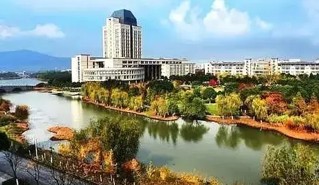 江南大学汉语言文学专业好吗,考江南大学怎么样