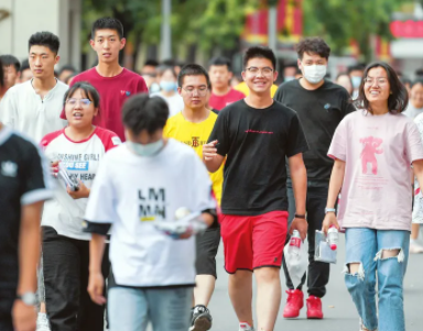 高考如何拿到高分？阅卷老师的评判标准是什么？