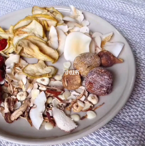 宝宝咳嗽体虚可以吃虎乳菌吗(小儿止咳虎乳菌食谱推荐) 宝宝咳嗽体虚可以吃虎乳菌吗(小儿止咳虎乳菌食谱推荐)