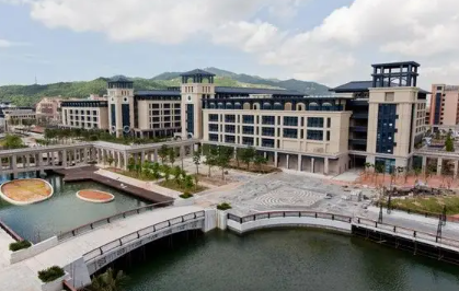 澳门大学读研究生的利弊,澳门的研究生怎么样 澳门大学读研究生的利弊,澳门的研究生怎么样