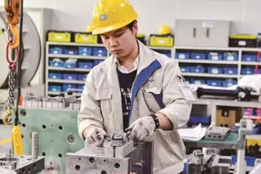 学模具设计要多长时间,模具设计如何速成