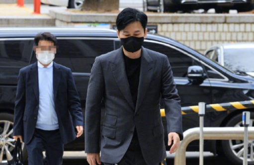 前YG社长杨贤硕有期徒刑3年(YG前老板杨贤硕做了啥?)