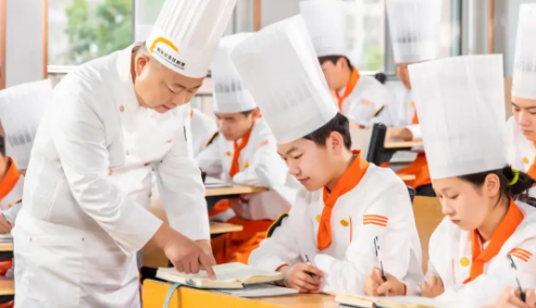 河北去哪里学厨师比较好,河北厨师培训哪家靠谱