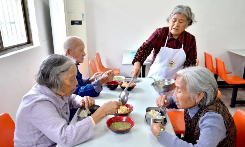 让老年人的生活更舒心多国持续推进适老化改造